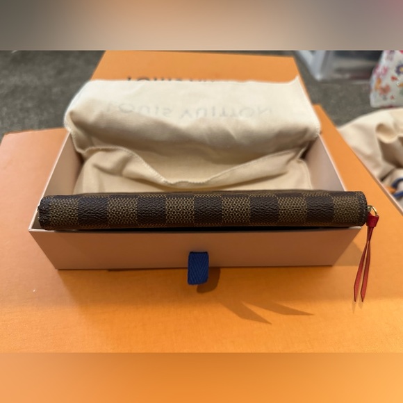 Louis Vuitton clemence wallet - Picture 6 of 11